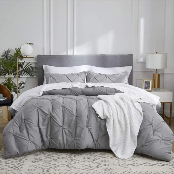 New Grey 3 Piece Pinch Pleated QUEEN Comforter Bedding Set - Picture 3 of 5